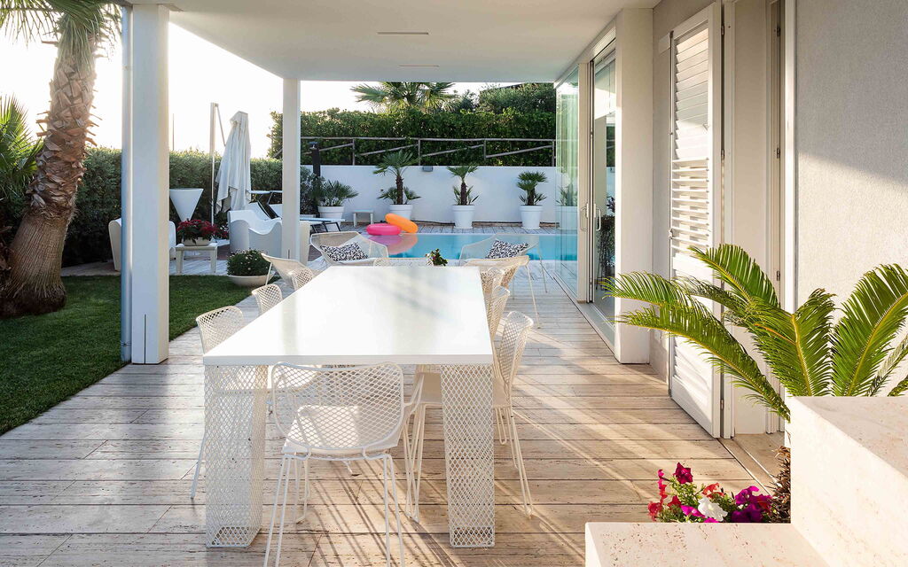 Sicilia 018 - Villa Bellini: Veranda