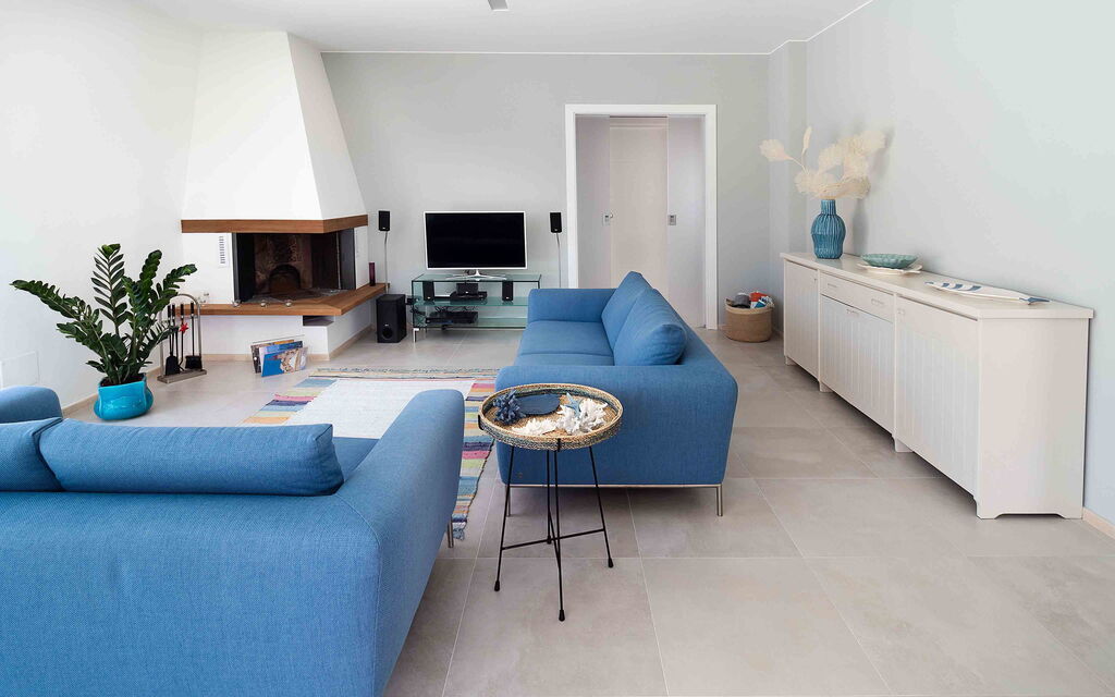 Sicilia 018 - Villa Bellini: Living room