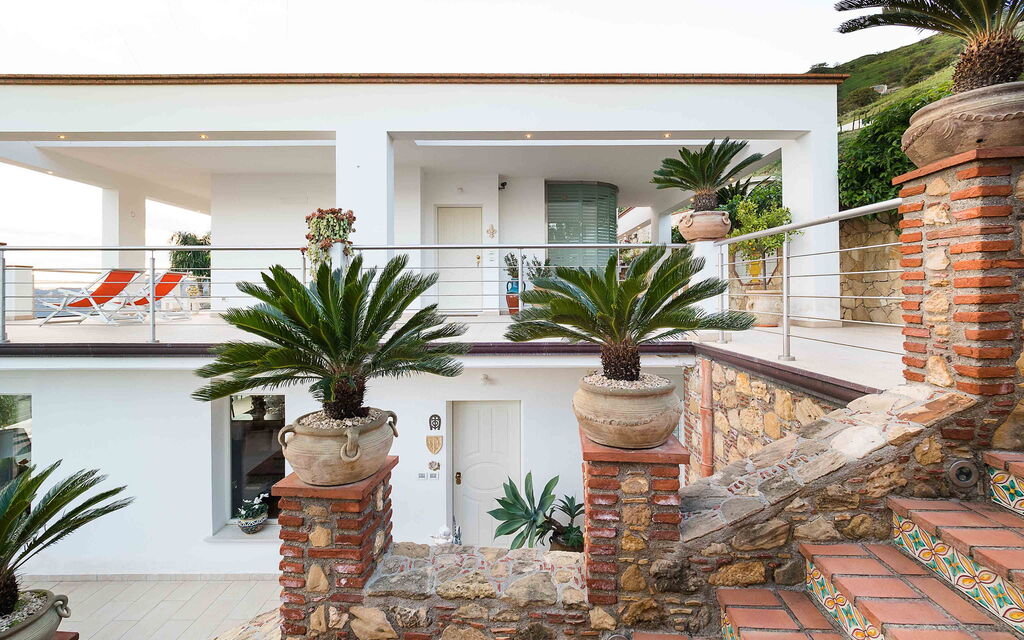 Sicilia 020 - Villa Luce: Outdoor