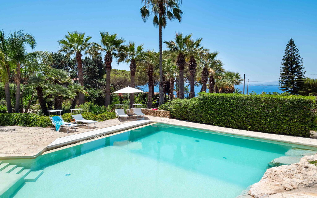 Sicilia 021 - Villa Maddalena: Swimming pool