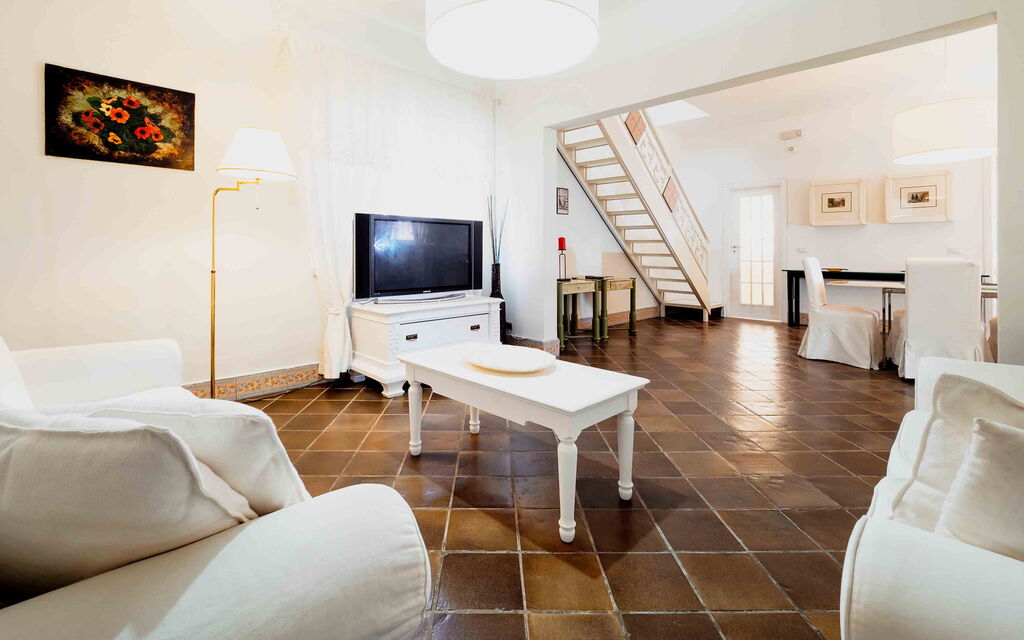 Sicilia 021 - Villa Maddalena: Living room