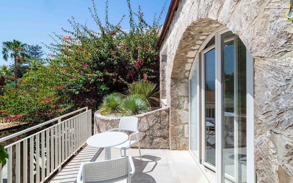 Sicilia 021 - Villa Maddalena: Balcony