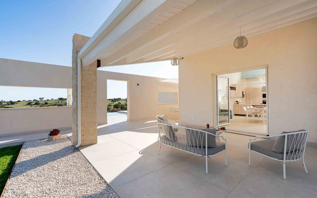 Sicilia 022 - Villa Mora: Veranda