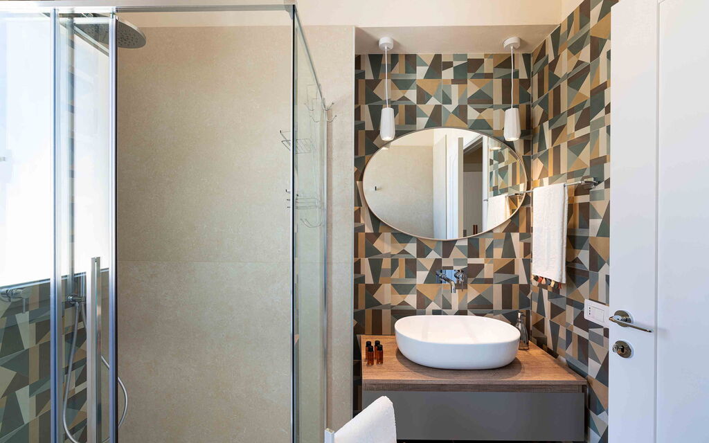 Sicilia 022 - Villa Mora: Bathroom