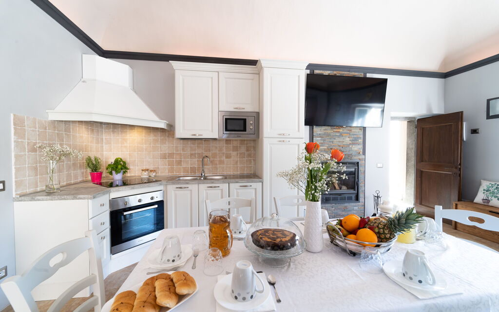 Villa Belvedere: Kitchen and living room