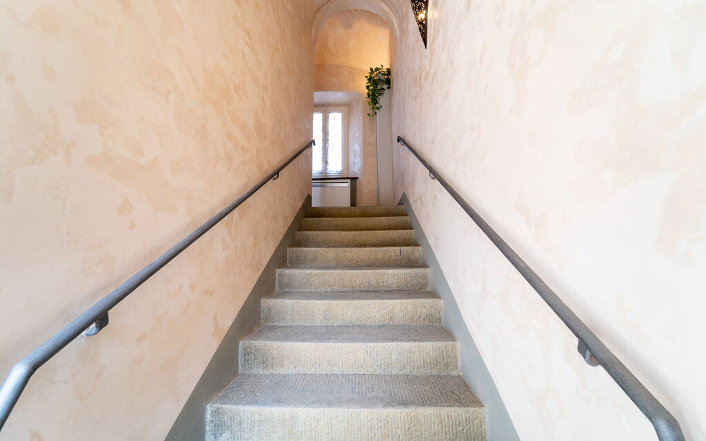 Villa Belvedere: Stairs