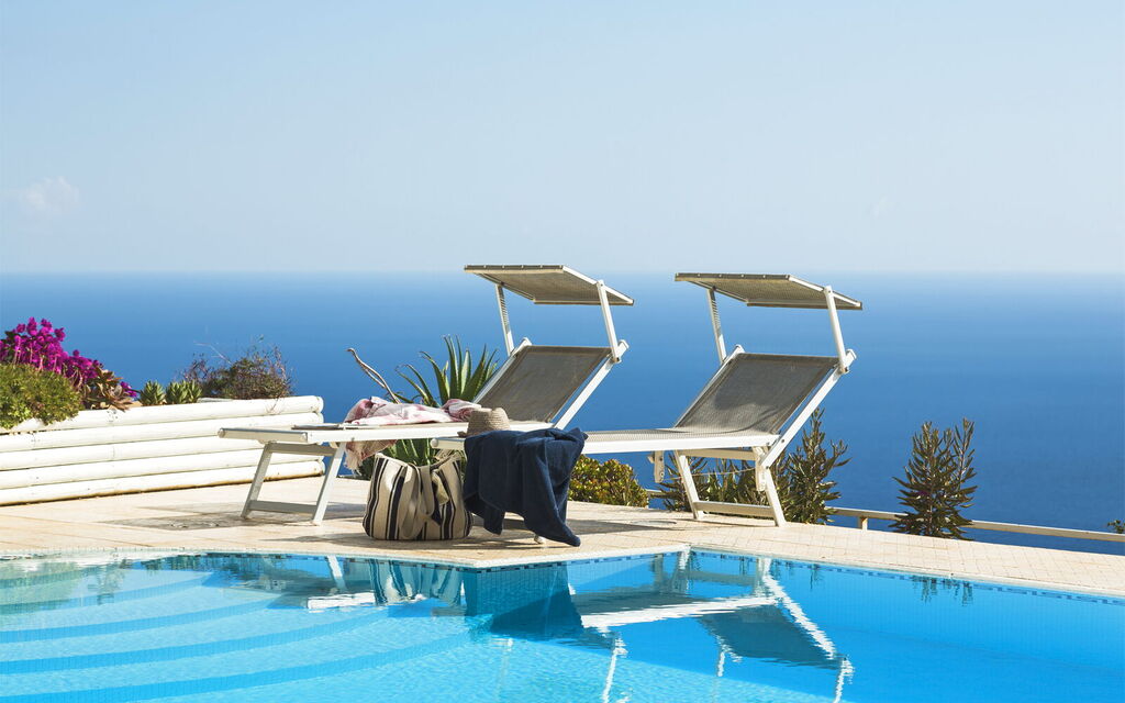 Sicilia Vt01- Villa Mare Blu: Swimming pool