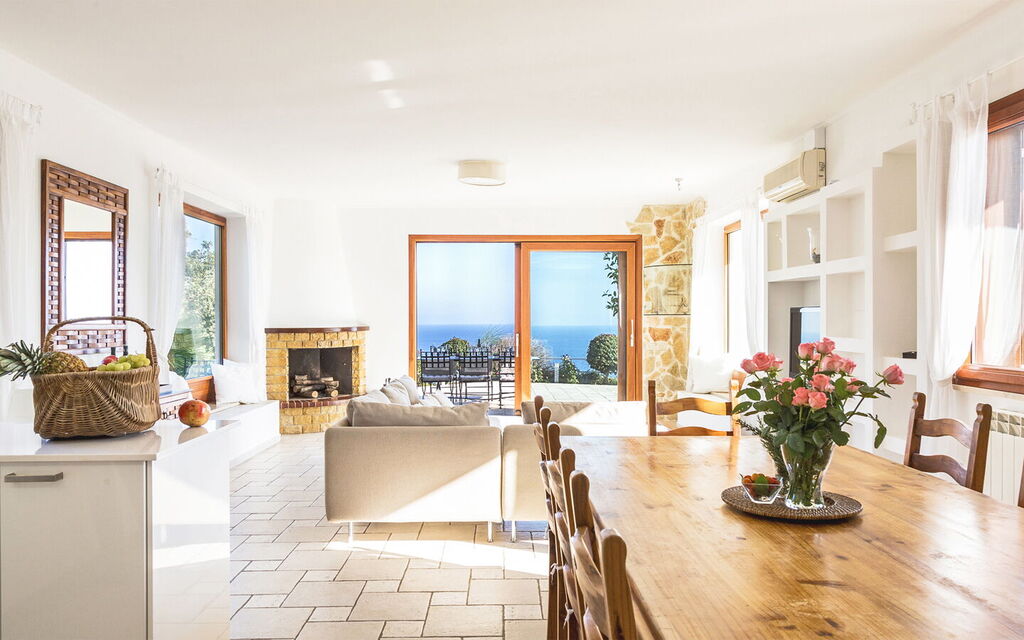 Sicilia Vt01- Villa Mare Blu: Living room