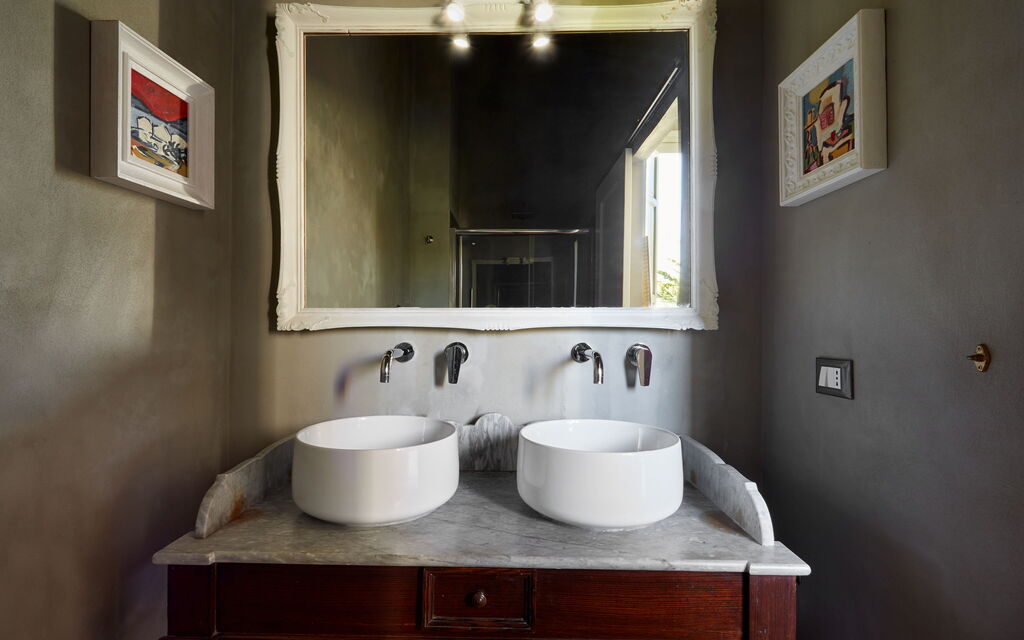 Sicilia Vt03 - Tenuta Della Vigna: Bathroom