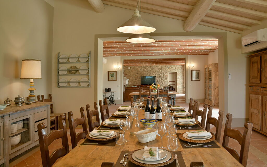 Villa Il Noccioleto: Dining room