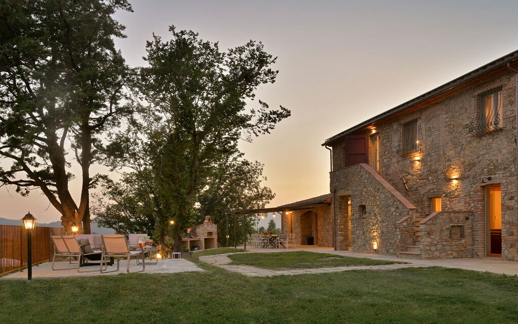 Villa Il Noccioleto: Outdoor view