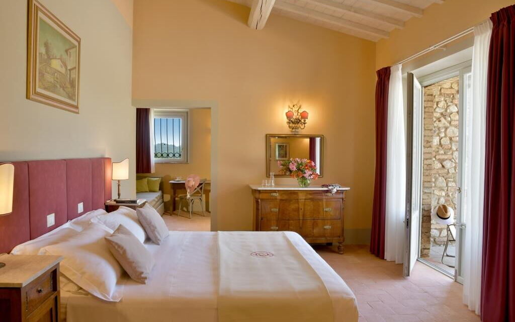Villa Il Noccioleto: Double bedroom