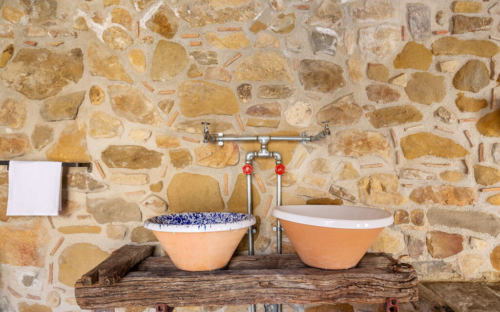 Sicilia Vt 05 - Villa Nobile: barbecue area