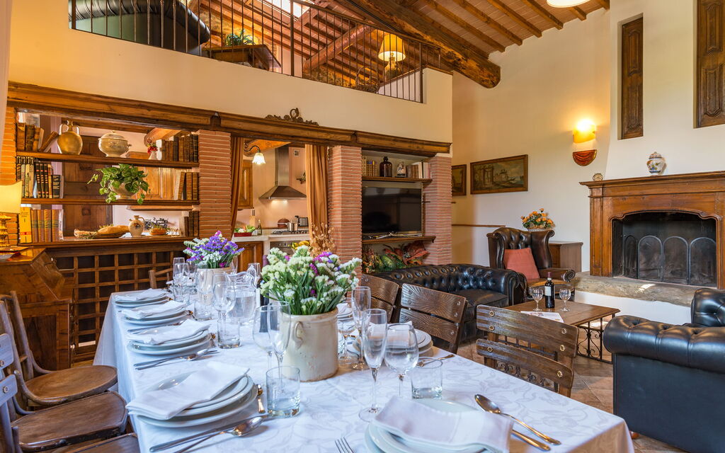 Antica Villa Della Lana: Living room and dining room