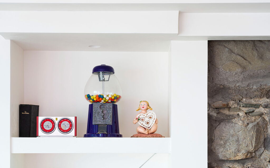 Sicilia 028 - Peppina Domus: Living room details