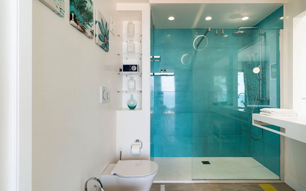 Sicilia 029 - Peppina Terrace: Bathroom