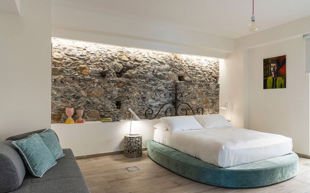 Sicilia 029 - Peppina Terrace: Double bedroom