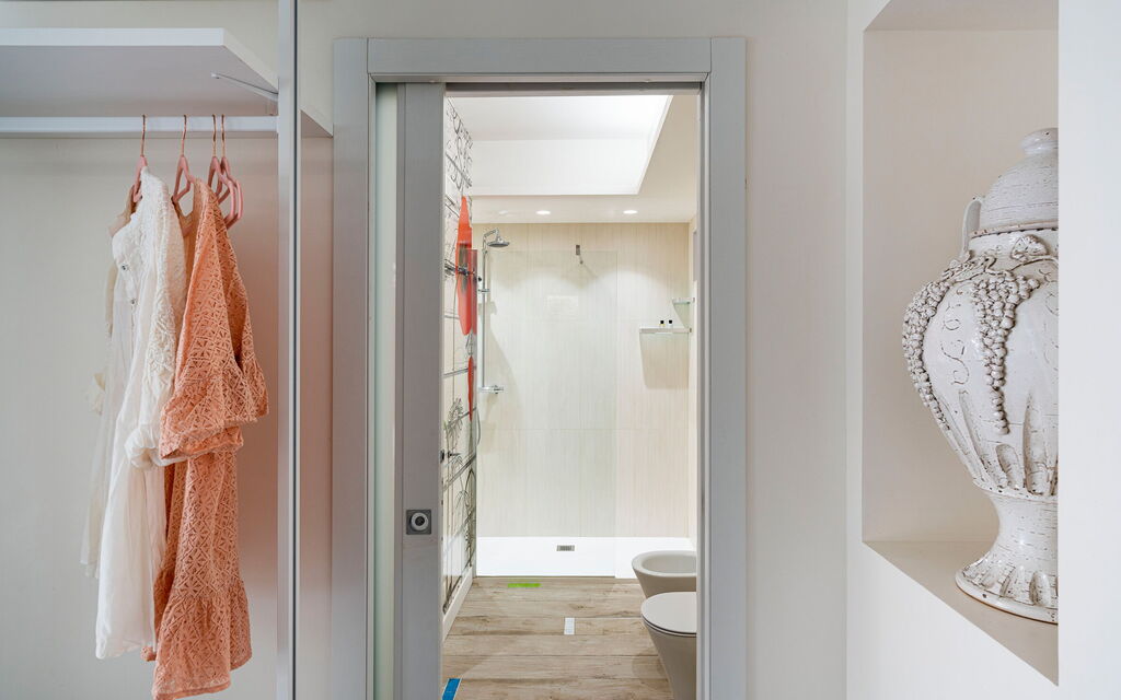 Sicilia 029 - Peppina Terrace: Bathroom