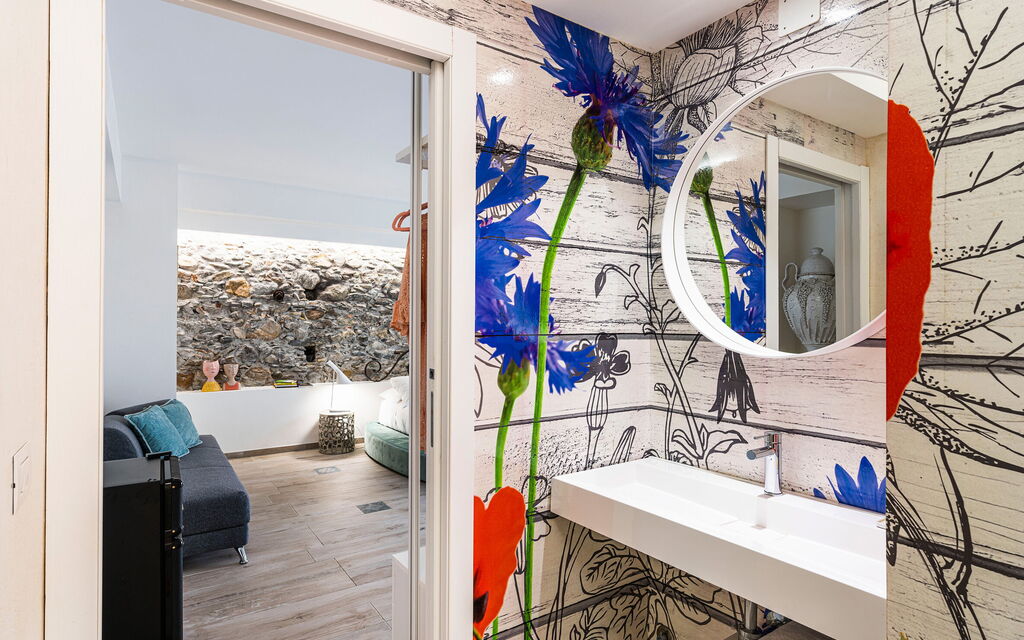 Sicilia 029 - Peppina Terrace: Bathroom