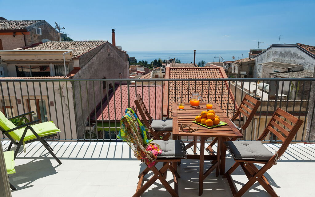 Sicilia 030 - Taormina Suite: Balcony