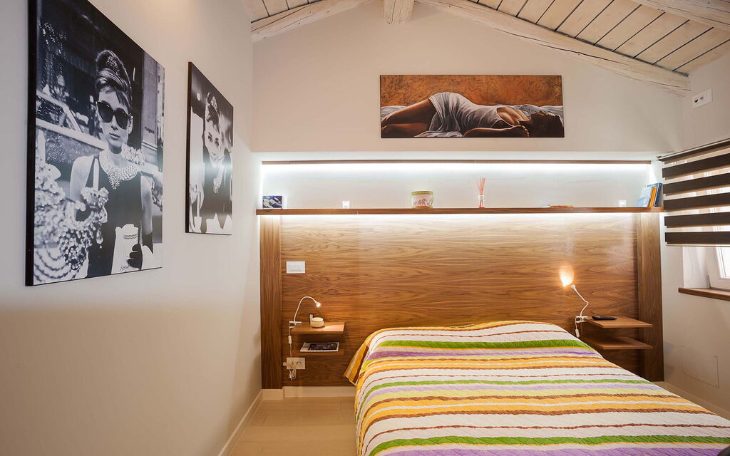 Sicilia 030 - Taormina Suite: Double bedroom