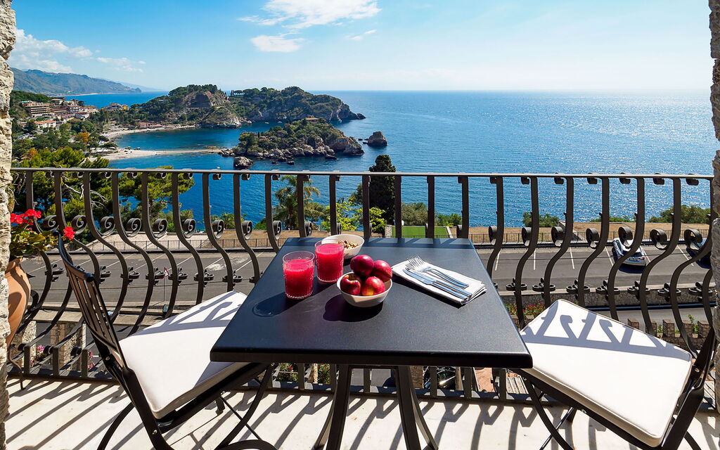 Sicilia 031 - Appartamento Torre Antica: Balcony