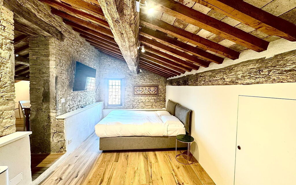 Ada & Sabo Per 8 Pax