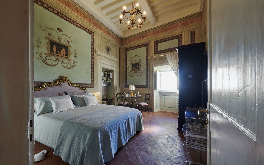 Ada & Sabo Per 8 Pax