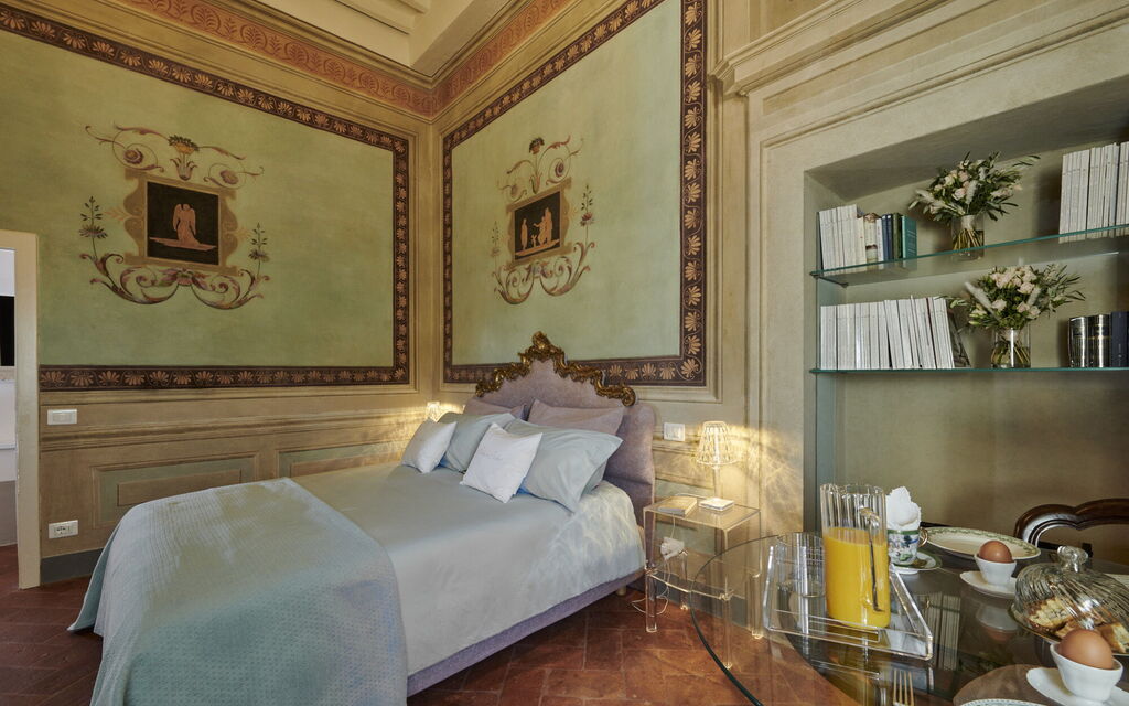 Ada & Sabo Per 8 Pax