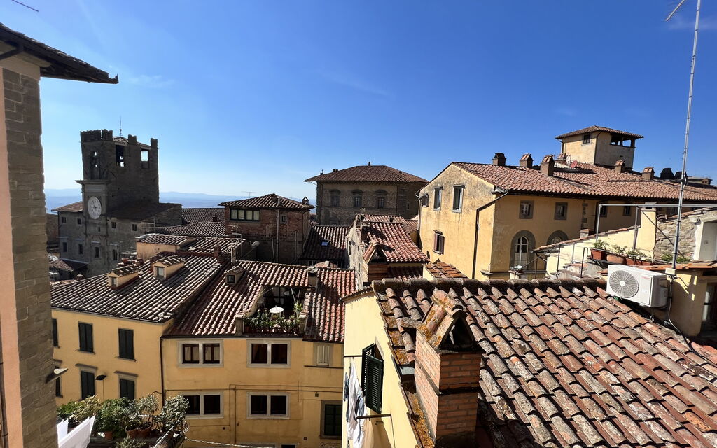 Ada & Sabo Per 8 Pax