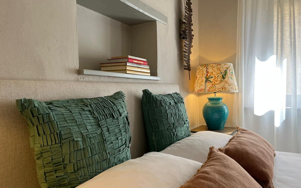 Guelfa 60: Camera da letto, Dettagli della stanza