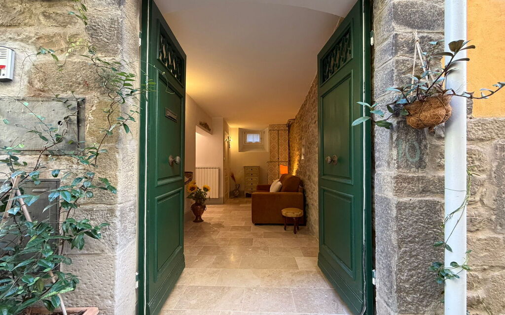 Casa Amandoli: Living Room, Main Entrance, Other Room