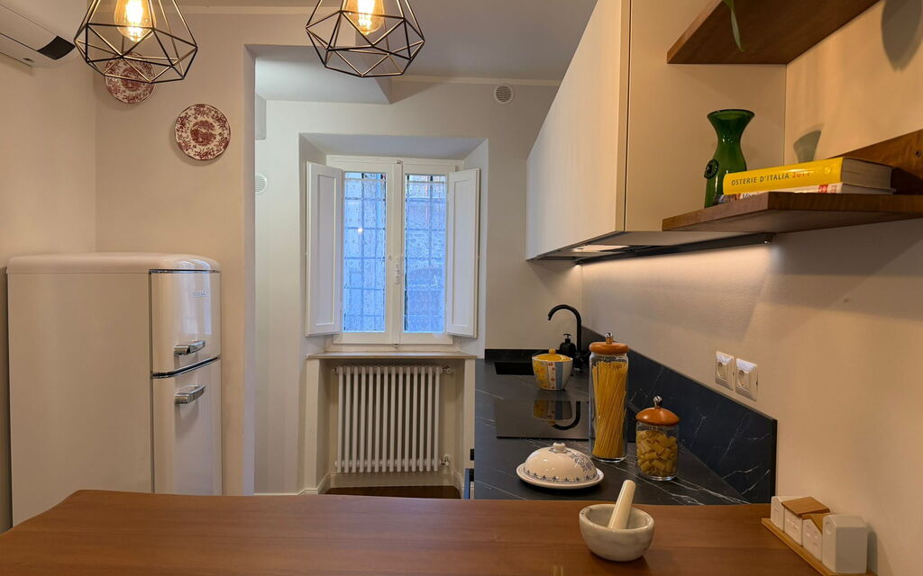 Casa Amandoli: Dining Room, Kitchen