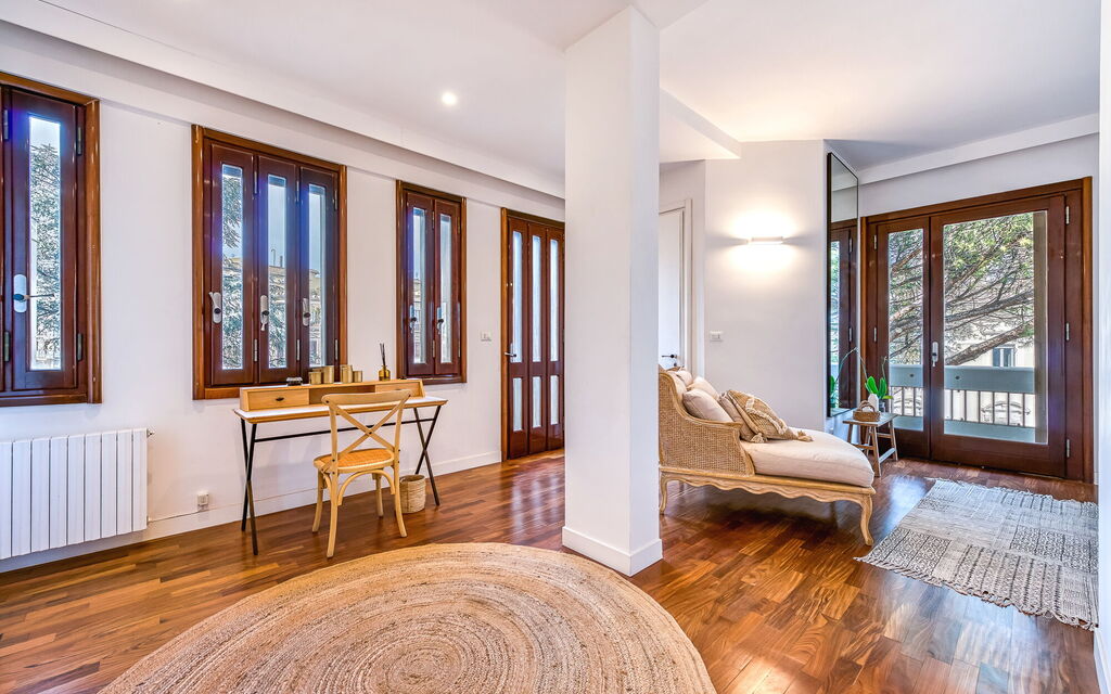 Roma S010 - Art Gallery Loft