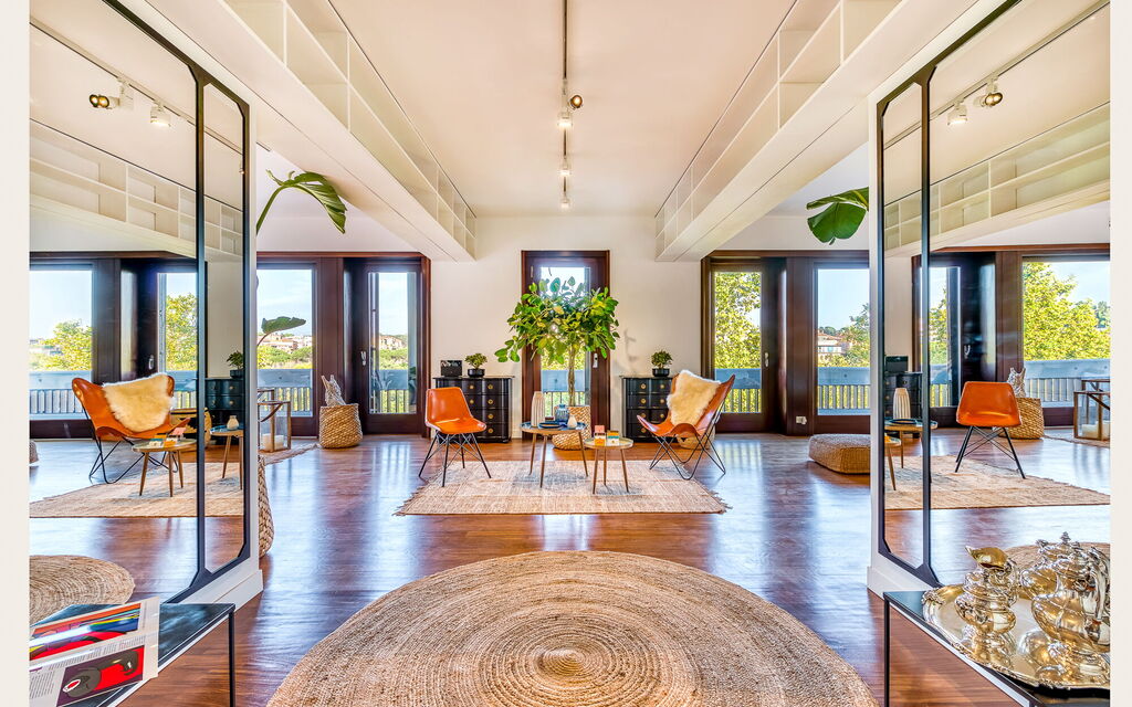 Roma S010 - Art Gallery Loft