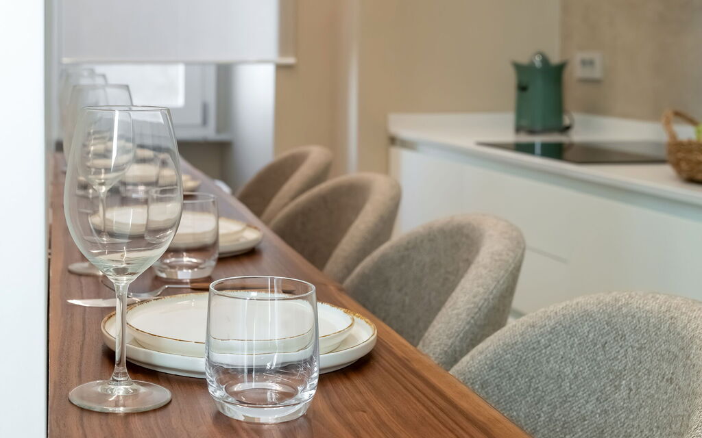 Roma S011 - Minimalist Boutique Apartment