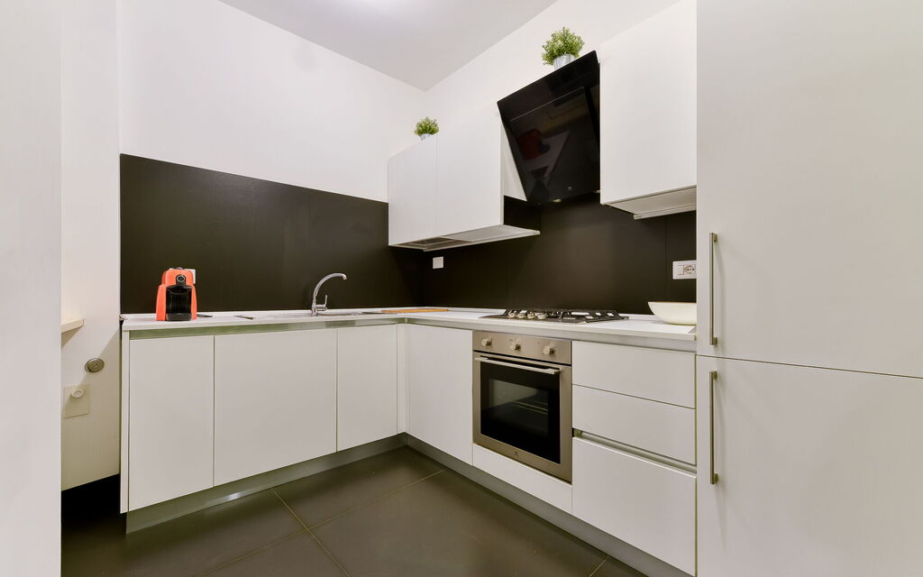 Roma S012 - Spanish Steps Apartment