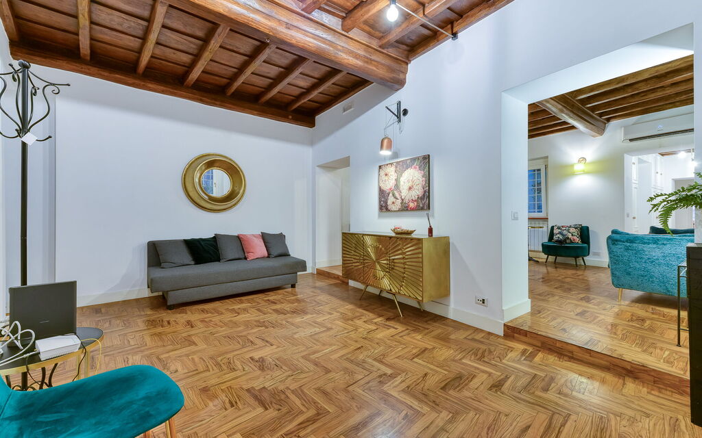 Roma S012 - Spanish Steps Apartment