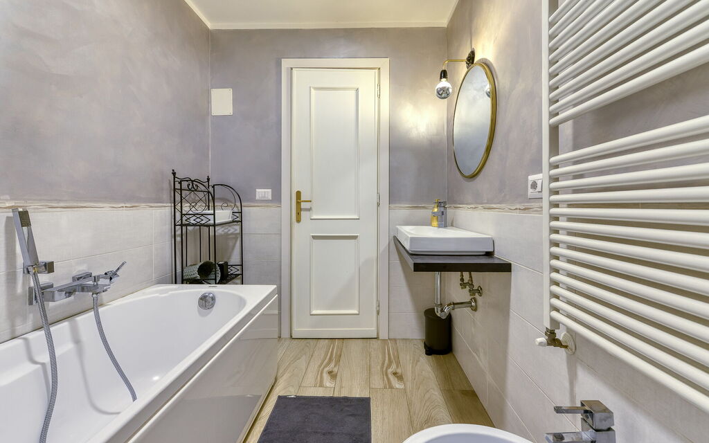 Roma S012 - Spanish Steps Apartment