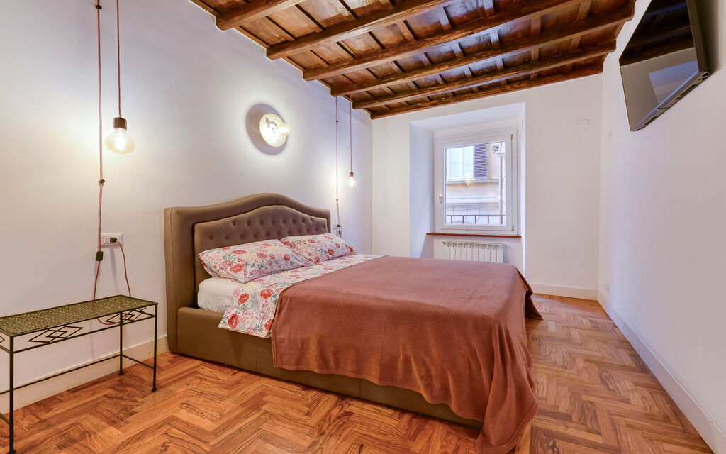 Roma S012 - Spanish Steps Apartment