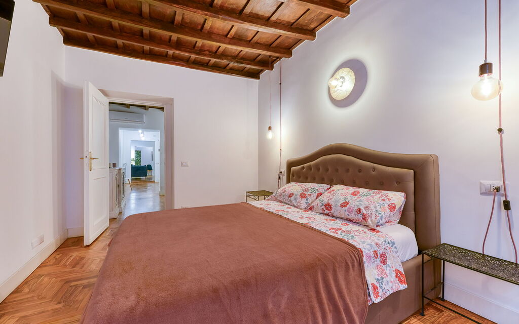 Roma S012 - Spanish Steps Apartment