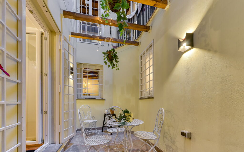 Roma S012 - Spanish Steps Apartment