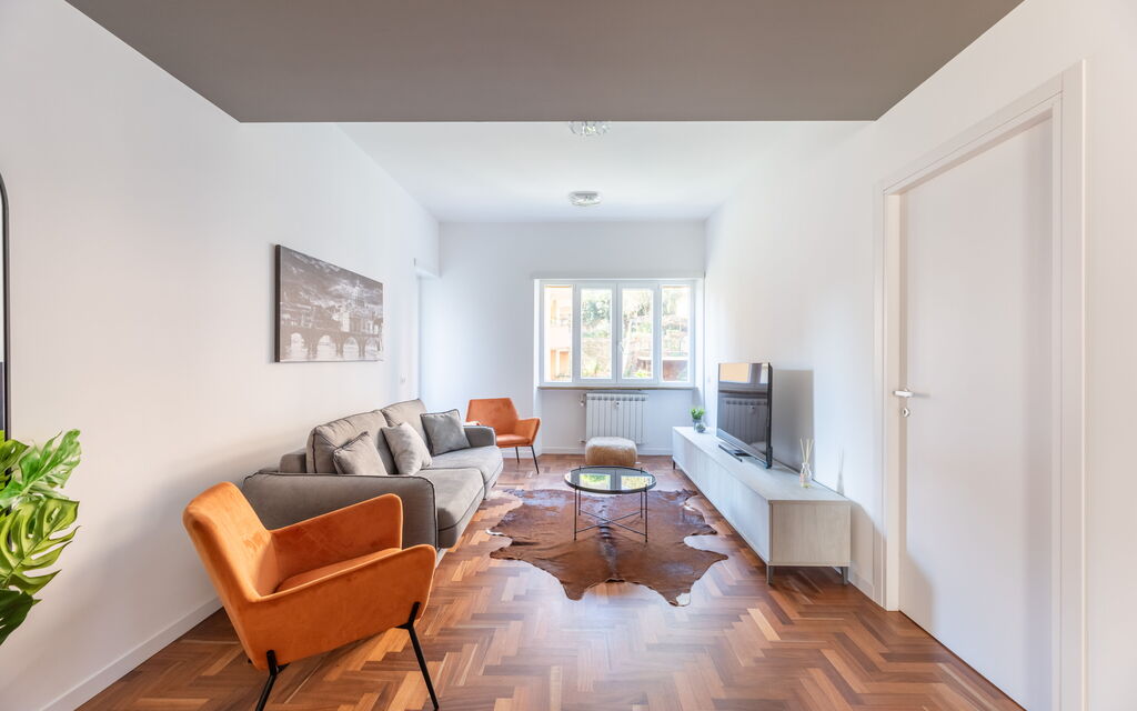 Roma S014 - Modern Trastevere Apartment