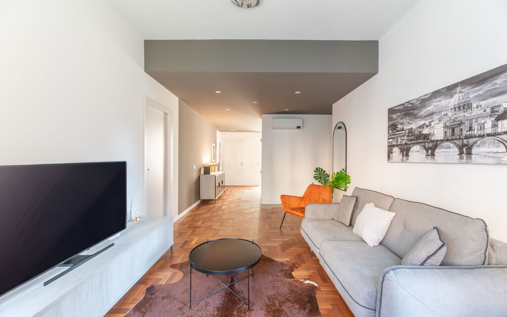 Roma S014 - Modern Trastevere Apartment