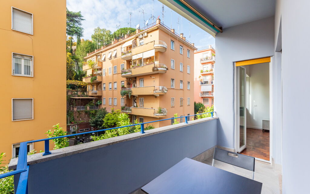 Roma S014 - Modern Trastevere Apartment