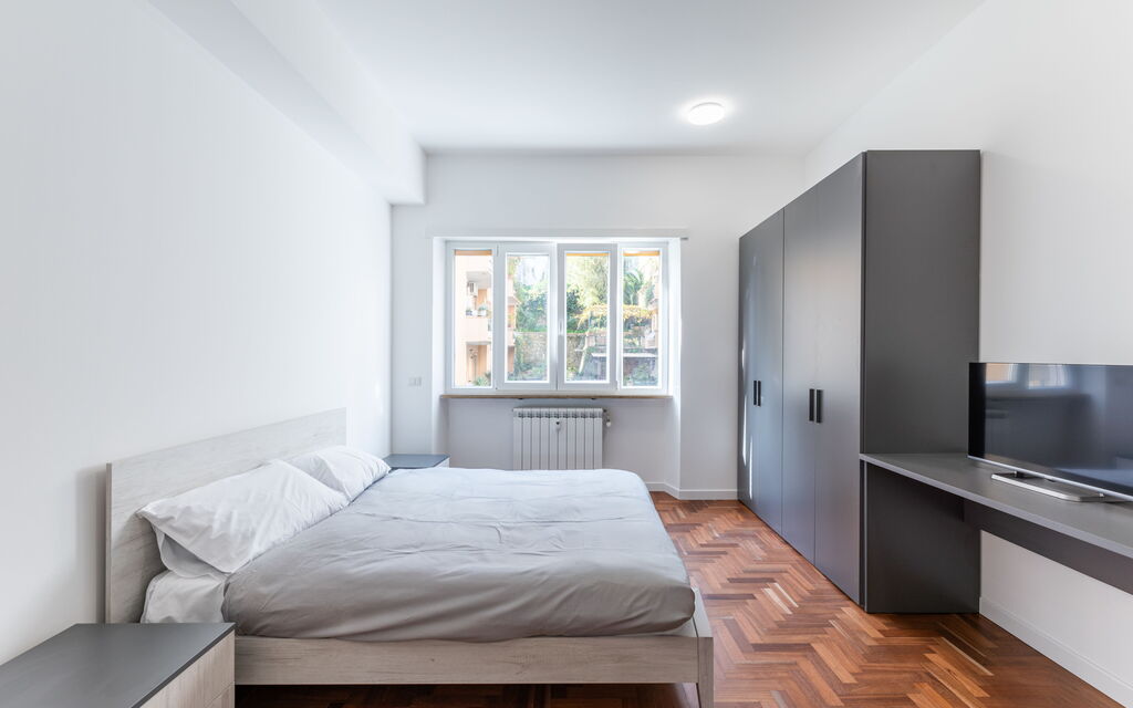 Roma S014 - Modern Trastevere Apartment