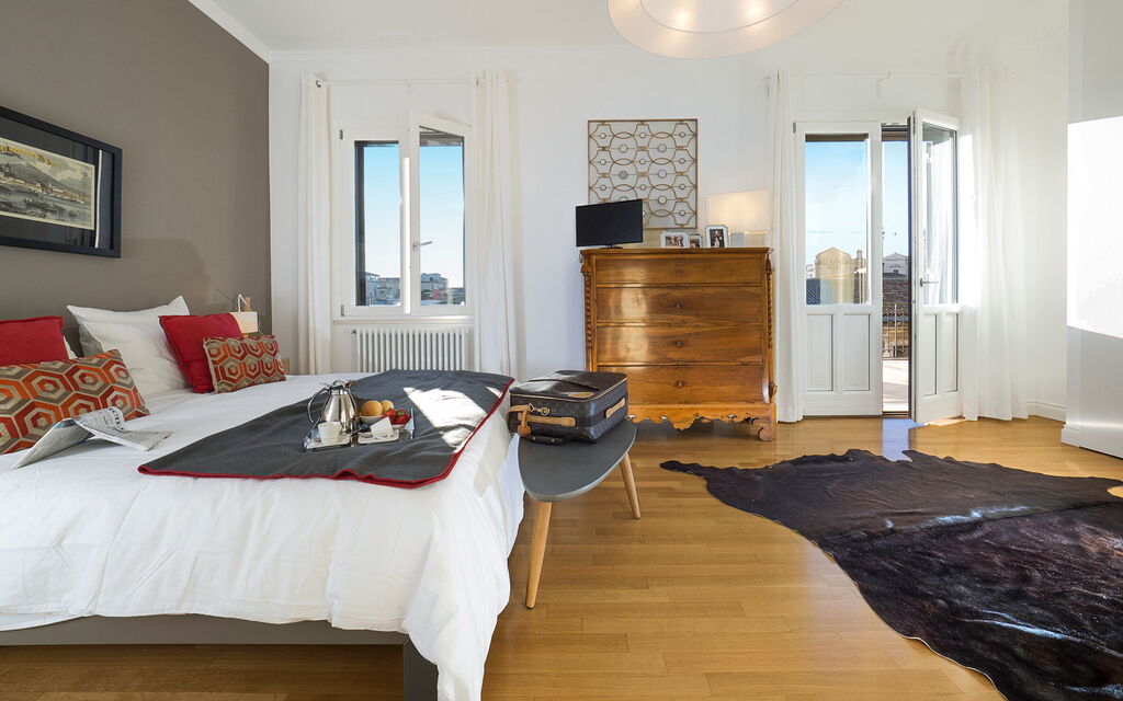 Sicilia 038 - Penthouse Duomo