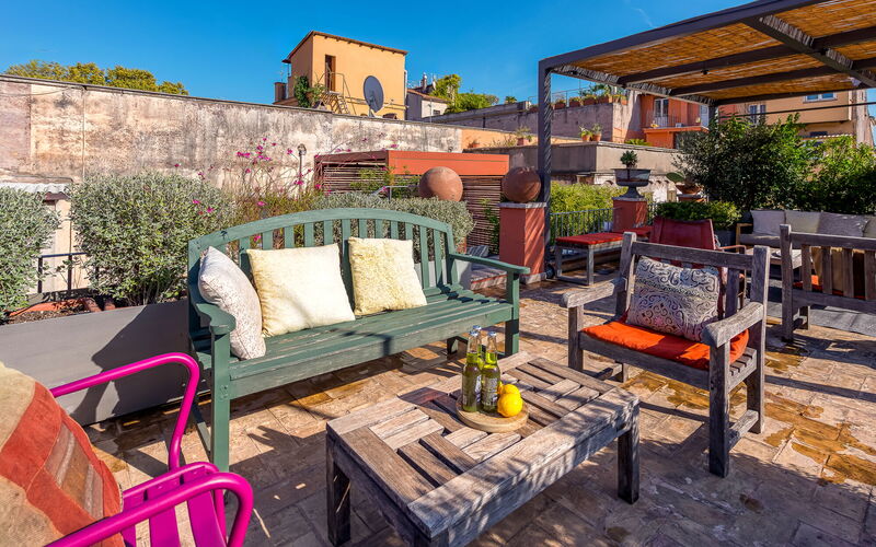 Roma S017 - Trastevere Haven