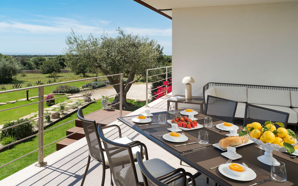 Sicilia 047 - Corte Antigua