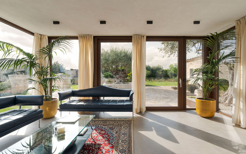 Sicilia 047 - Corte Antigua